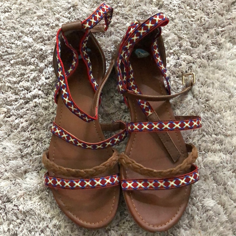 Indigo Rd Sandals size 6.5
